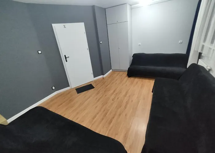 3030 Jana Spychalskiego 32 - Tanie W Apartamencie - Samodzielne Zameldowanie - Self Check In * Познань