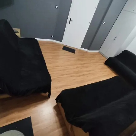 Apartment 3030 Jana Spychalskiego 32 - Tanie W Apartamencie - Samodzielne Zameldowanie - Self Check In Poznan