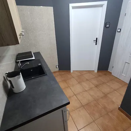 3030 Jana Spychalskiego 32 - Tanie W Apartamencie - Samodzielne Zameldowanie - Self Check In * Poznaň