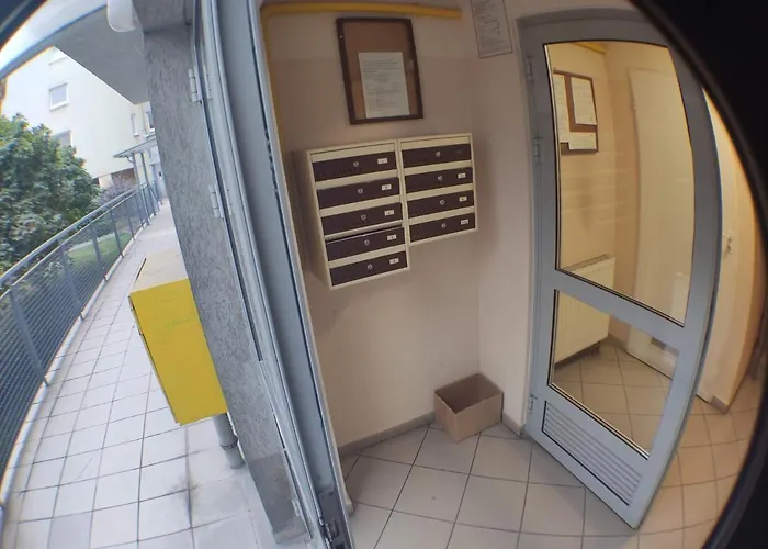 3030 Jana Spychalskiego 32 - Tanie W Apartamencie - Samodzielne Zameldowanie - Self Check In Poznan