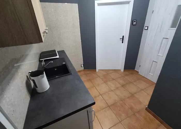 3030 Jana Spychalskiego 32 - Tanie W Apartamencie - Samodzielne Zameldowanie - Self Check In * Poznan